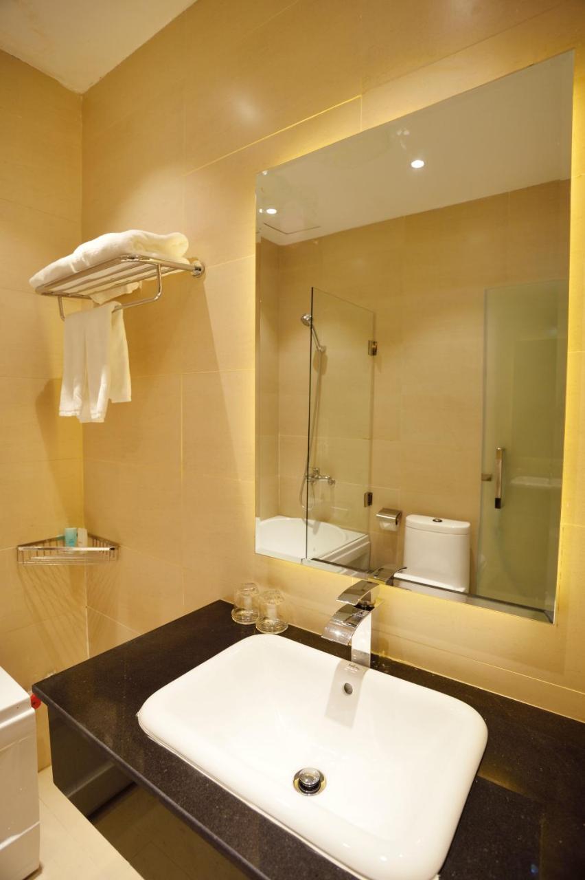 Pandora Saigon Hotel Ho Chi Minh City Exterior photo
